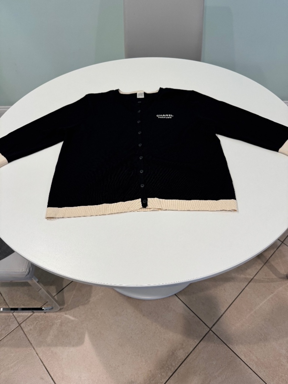 "Channel Parfums"  Cardigan Sweater Button Down  Size: M/L
